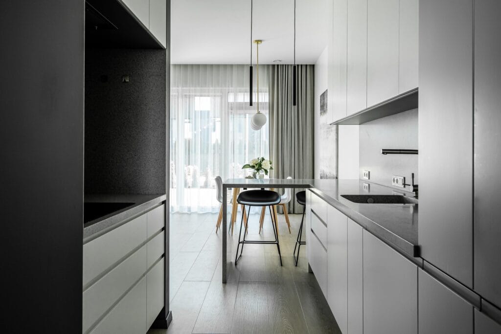 7_modernus_interjeras_virtuve